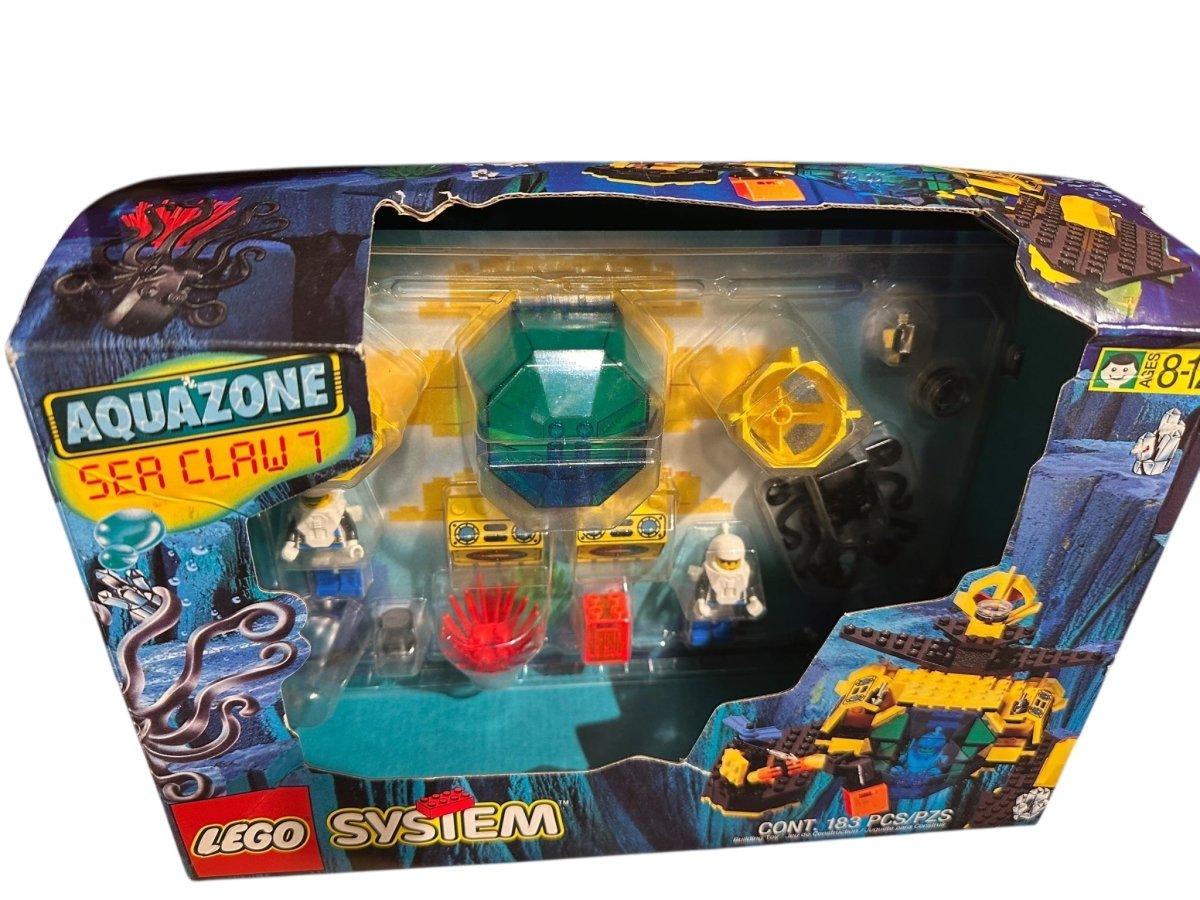 LEGO 1822 Aquazone Sea Claw 7 Aquanauts 183 pieces - 1995 - Action Figures & Collectibles - ThrowbackBuys - Abunnysvintageco