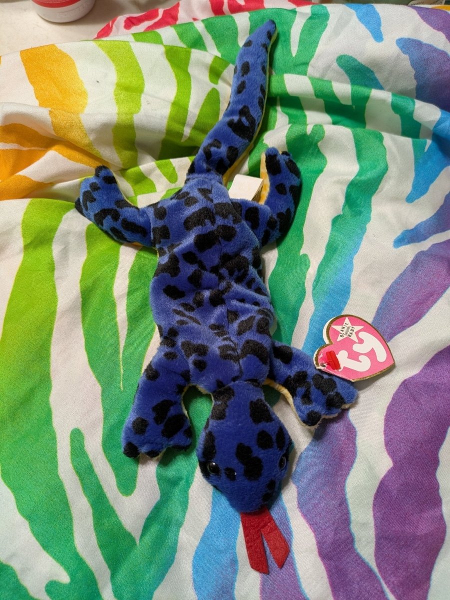 Lizzy the Lizard Ty Beanie Baby 1995 Bean Plush - Plushies - ThrowbackBuys - Furby Queen