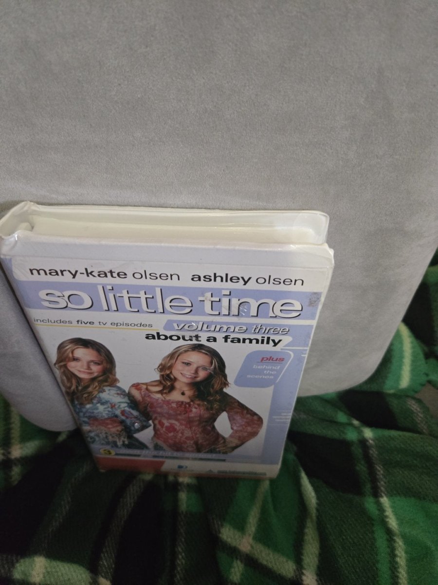 Mary - Kate & Ashley Olsen So Little Time Sealed VHS - PLEASE READ DESCRIPTION - VHS - ThrowbackBuys - Amanda's Awesome Finds