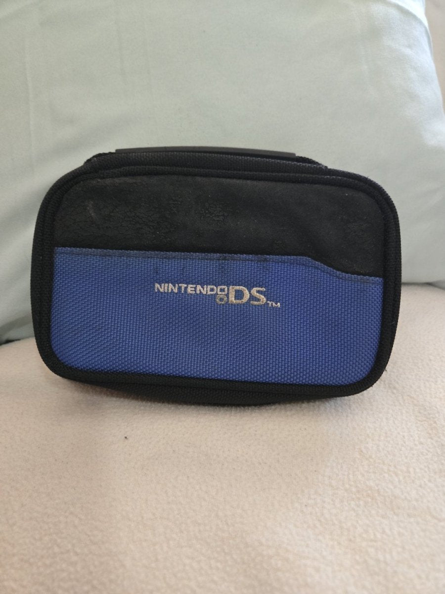 Nintendo DS Game Folio Case - Video Game Accessories - ThrowbackBuys - Amanda's Awesome Finds