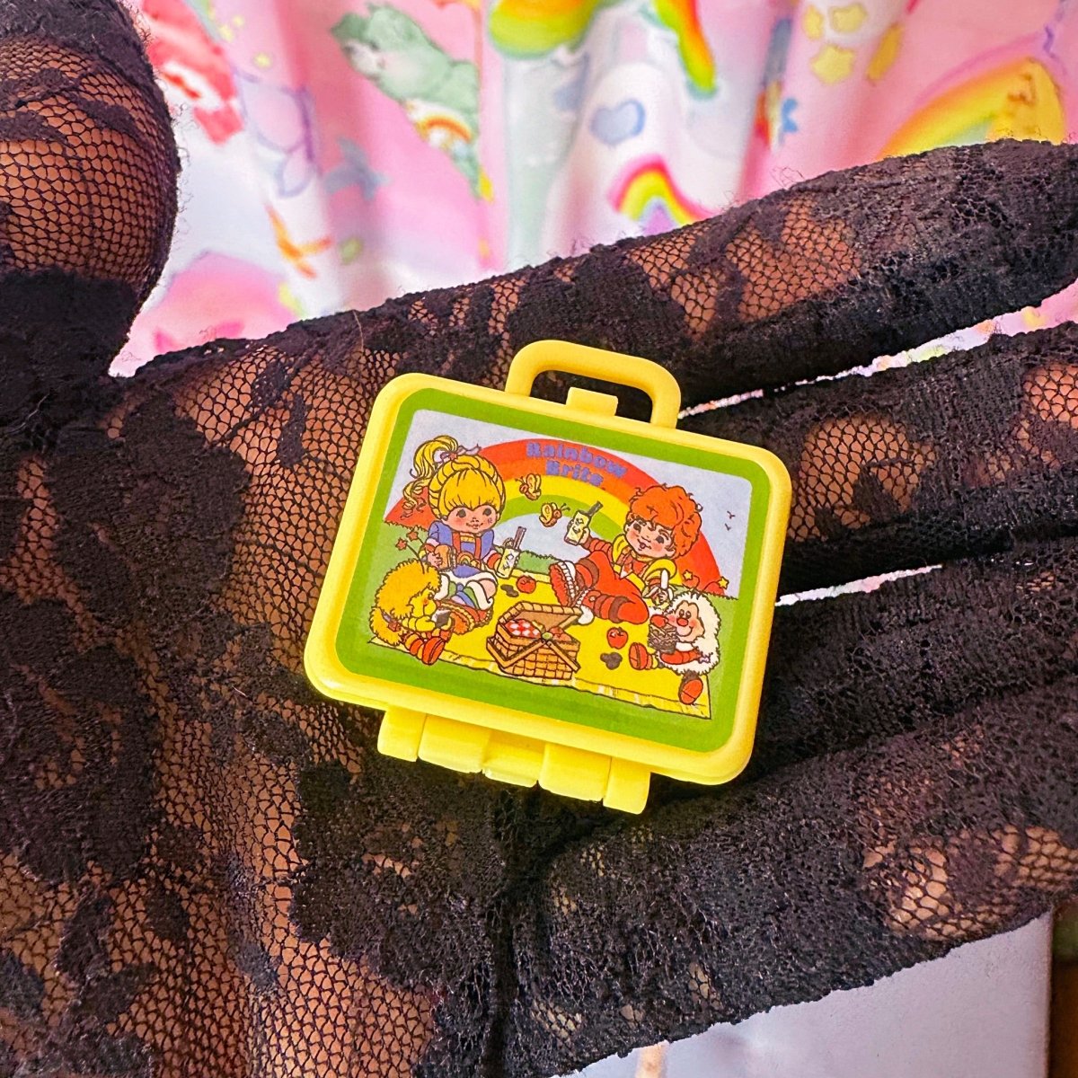 Rainbow Brite lunch box - Doll Accessories for Barbie Blythe - Dollhouse - ThrowbackBuys -Starbunnyvintage