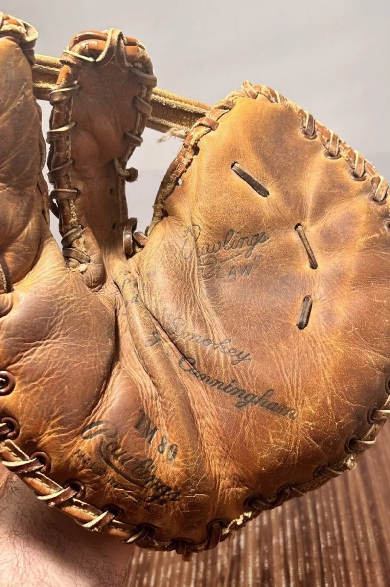 Rawlings Claw TM80 “The Trapper” Baseball Glove Vintage Smokey Joe Cunningham - Sports Memorabilia - ThrowbackBuys - Raybar121