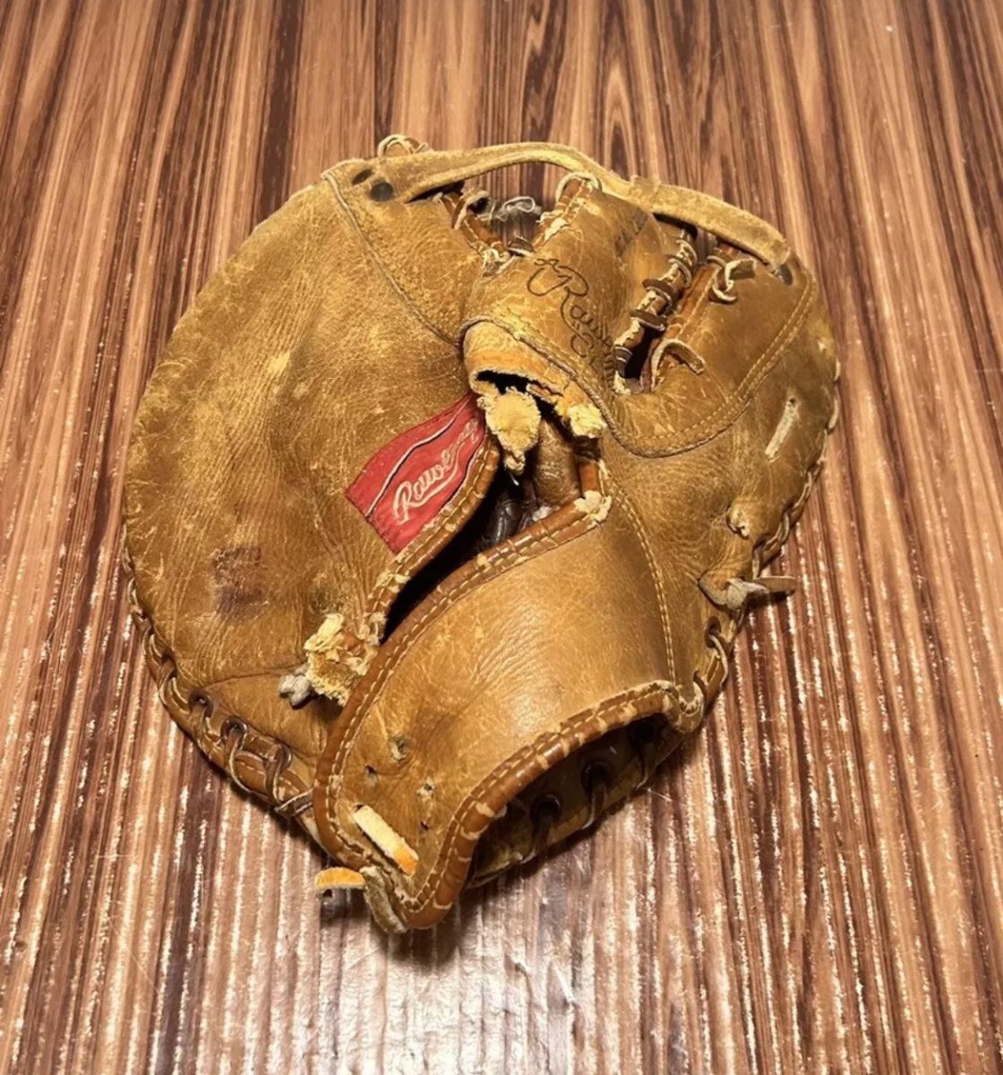 Rawlings Claw TM80 “The Trapper” Baseball Glove Vintage Smokey Joe Cunningham - Sports Memorabilia - ThrowbackBuys - Raybar121