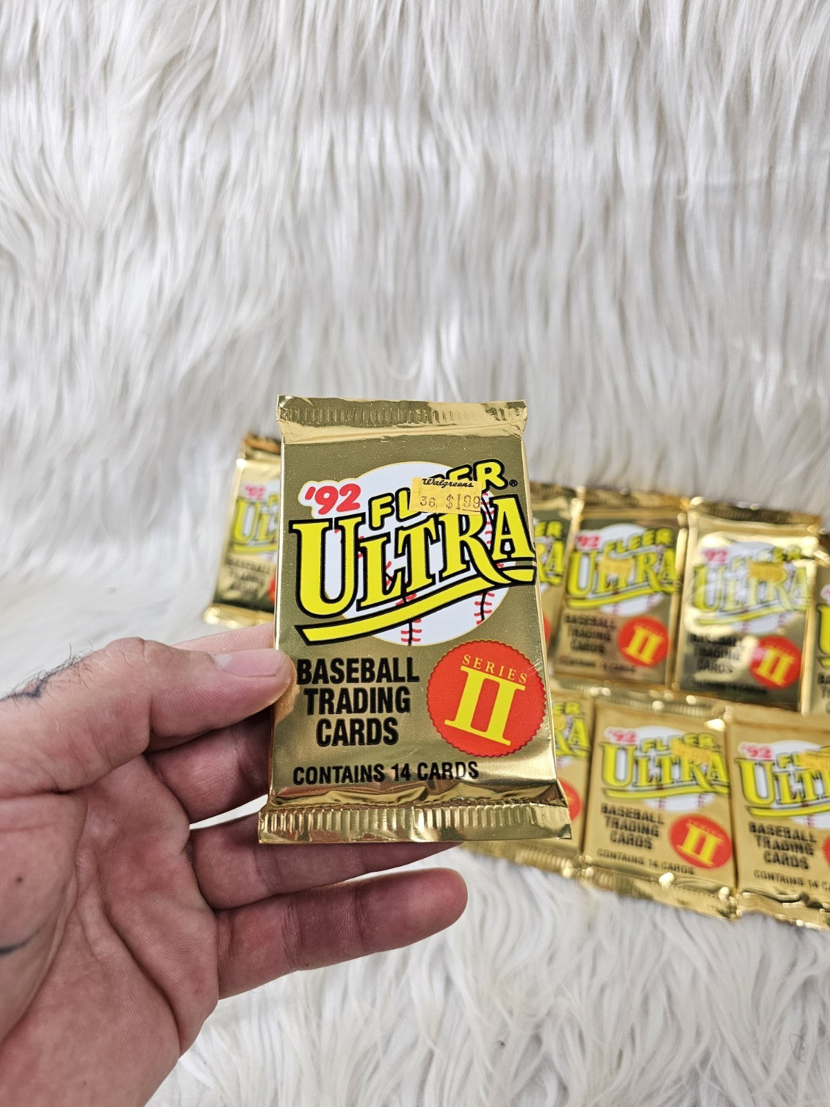1992 Fleer Ultra Baseball Series 2 Pack - 14 Cards per pack. (Qty. 11)Â
