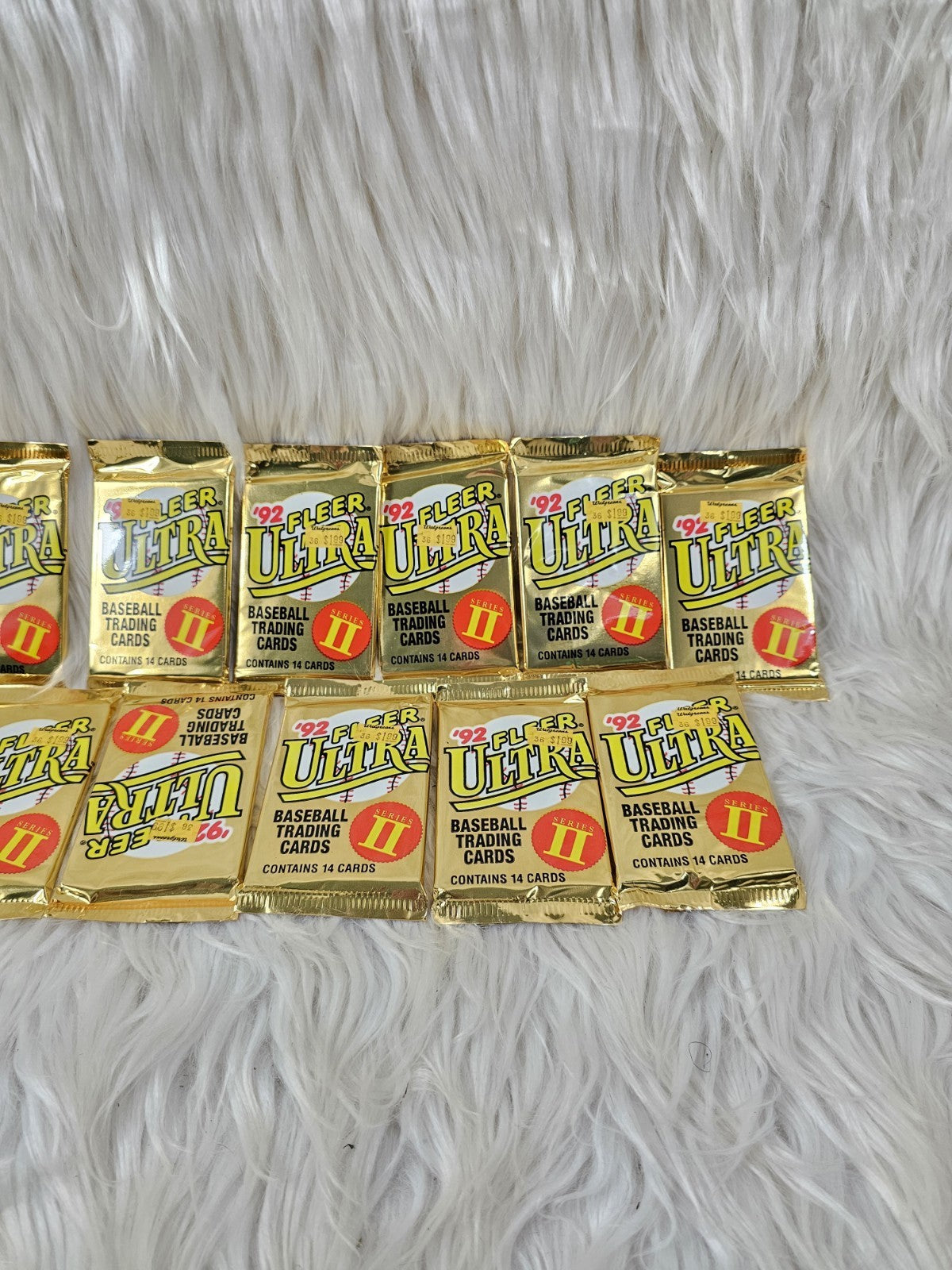 1992 Fleer Ultra Baseball Series 2 Pack - 14 Cards per pack. (Qty. 11)Â