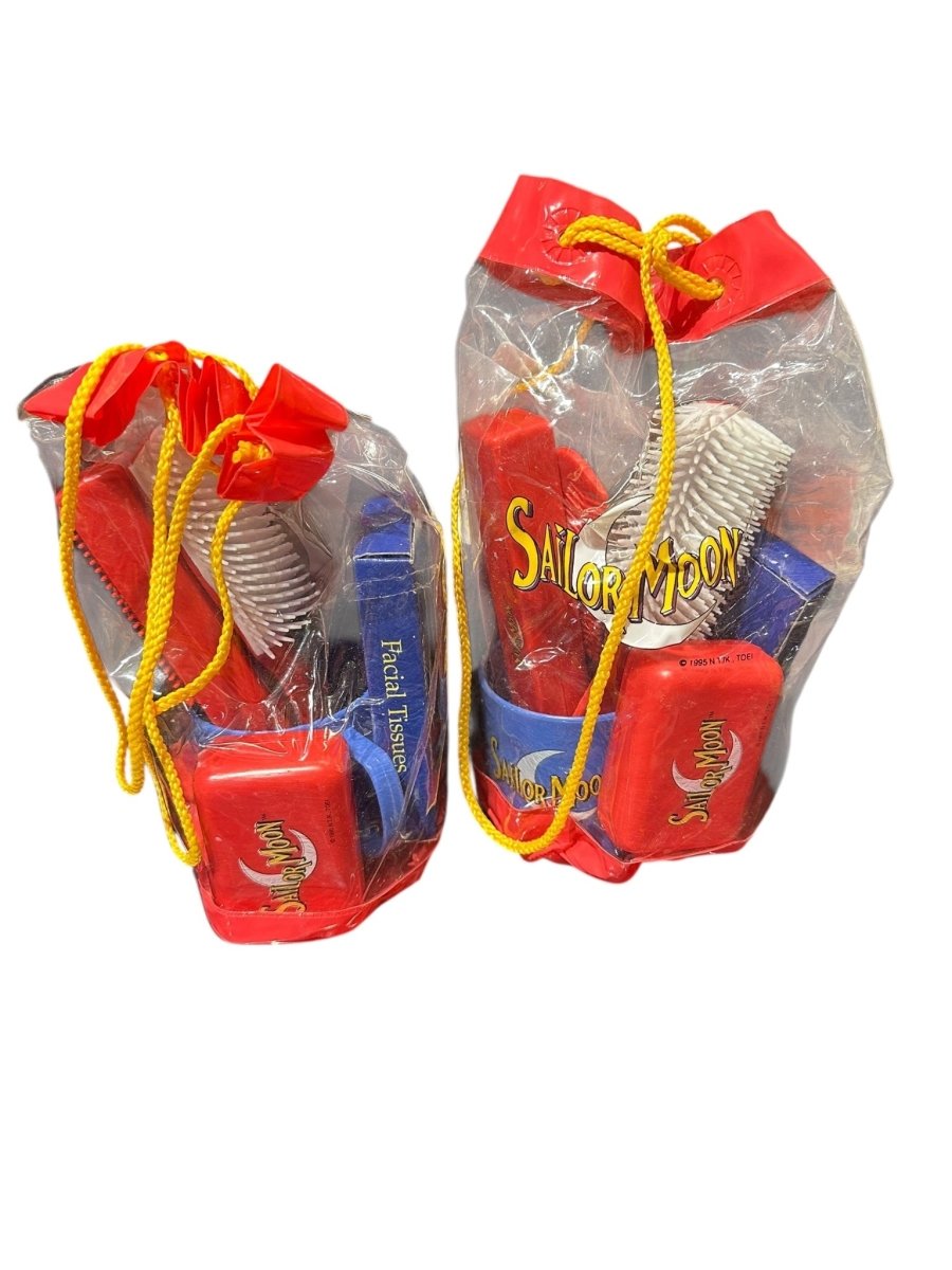 Sailor Moon 1995 Slumber Bag - Bathroom Toiletry Kit - Collectible Toys - ThrowbackBuys - Abunnysvintageco