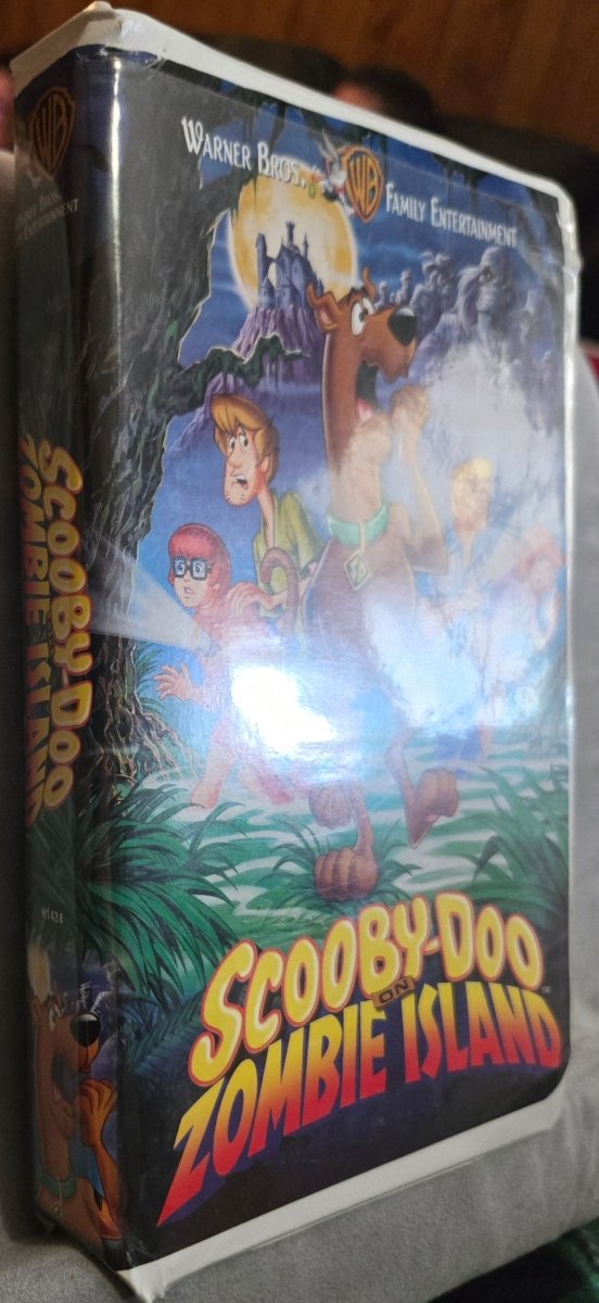 Scooby - Doo on Zombie Island VHS - VHS - ThrowbackBuys - Amanda's Awesome Finds