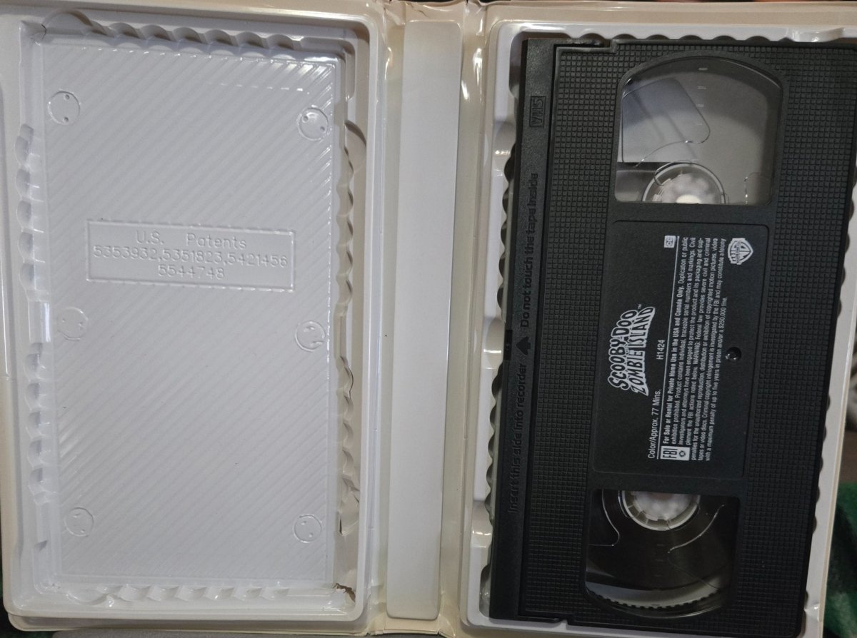 Scooby - Doo on Zombie Island VHS - VHS - ThrowbackBuys - Amanda's Awesome Finds