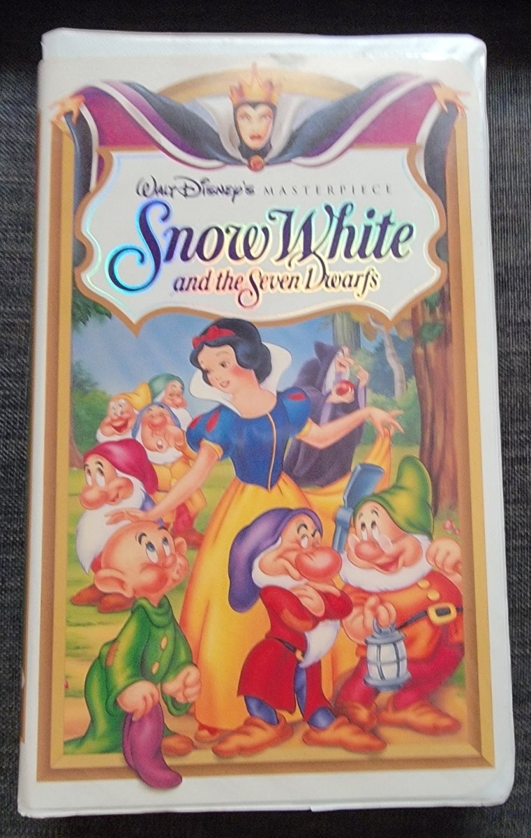 Snow White and the Seven Dwarfs VHS Tape Clamshell - VHS - ThrowbackBuys - Amanda's Awesome Finds