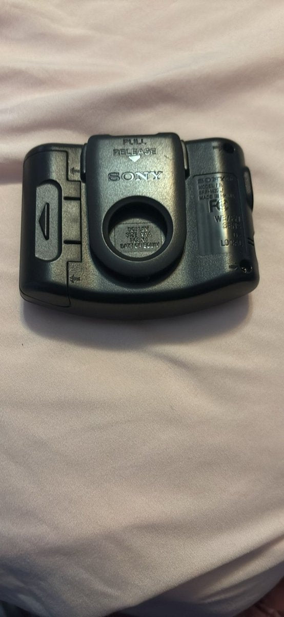Sony SRF - M37W Walkman Digital Tuning Weather/FM/AM Stereo Radio - AM/FM Radio - ThrowbackBuys - The 80's Guy