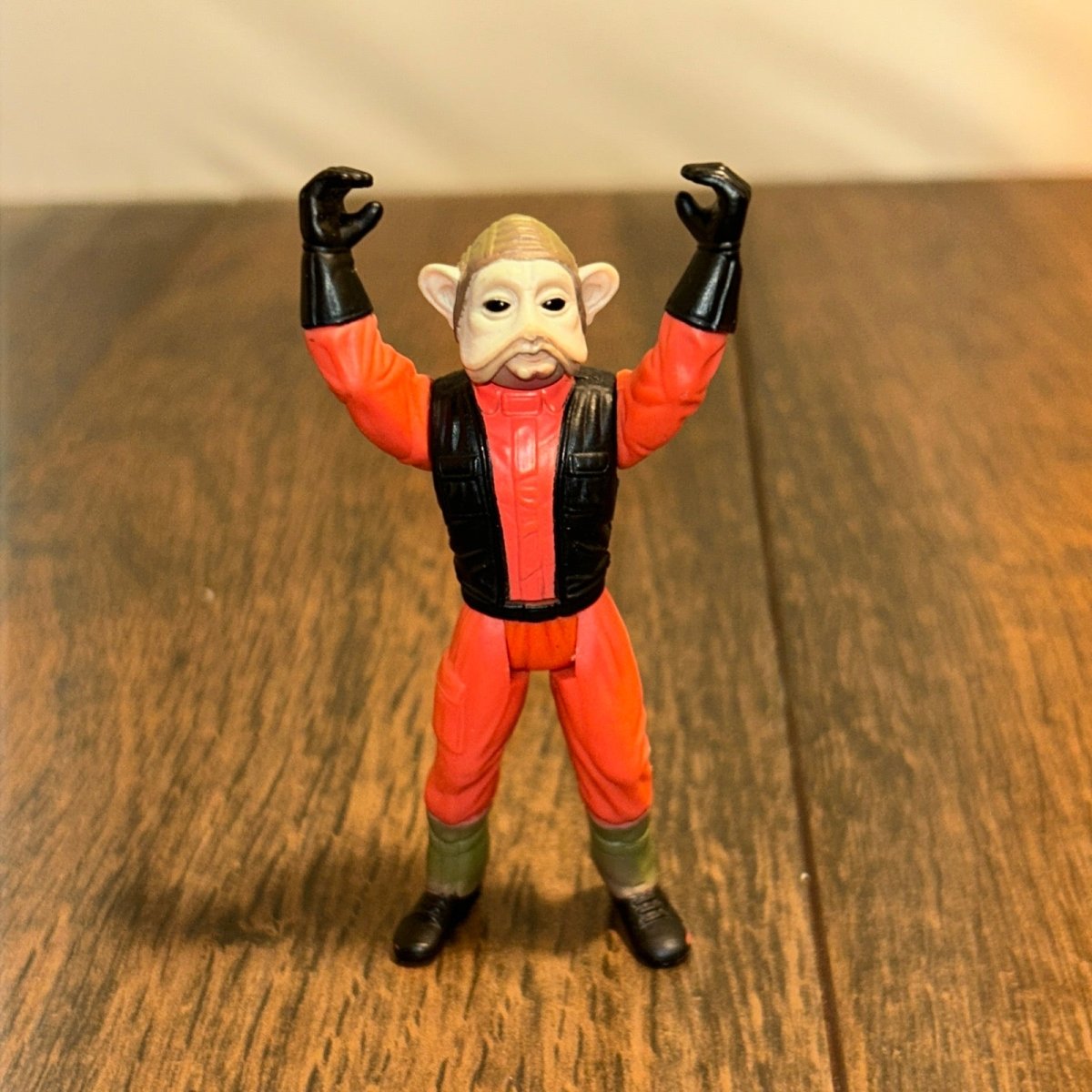 Star Wars POTF Power of the Force Pilot Nien Nunb 3.75" Kenner Vintage 1997 - Collectible Toys - ThrowbackBuys - Raybar121