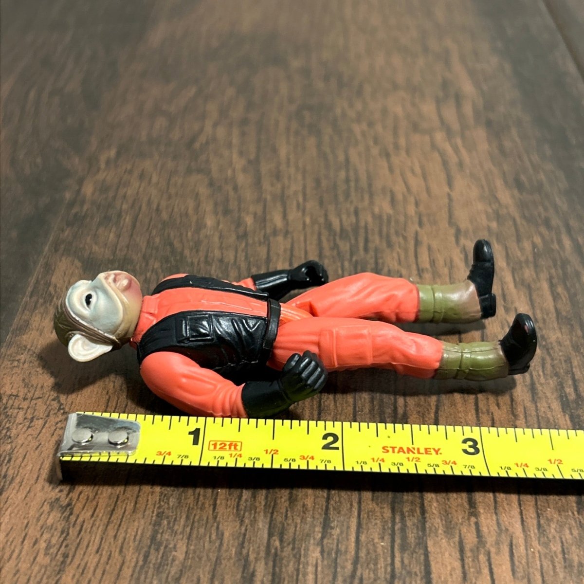 Star Wars POTF Power of the Force Pilot Nien Nunb 3.75" Kenner Vintage 1997 - Collectible Toys - ThrowbackBuys - Raybar121