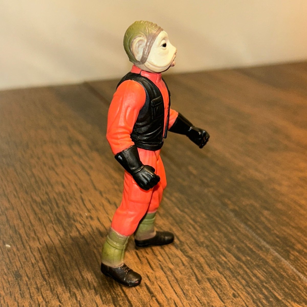 Star Wars POTF Power of the Force Pilot Nien Nunb 3.75" Kenner Vintage 1997 - Collectible Toys - ThrowbackBuys - Raybar121
