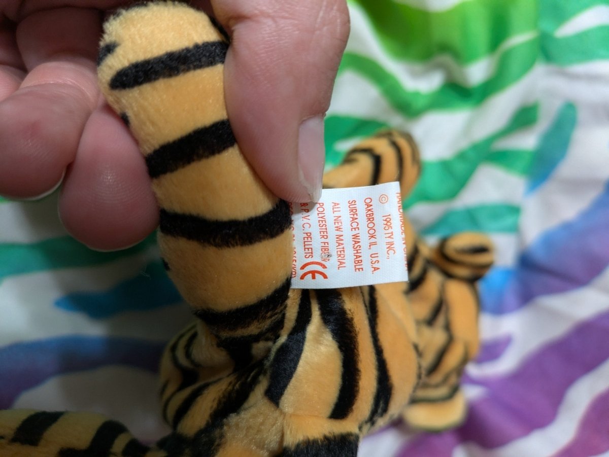 Stripes the Tiger Ty Beanie Baby 1995 Bean Plush - Plushies - ThrowbackBuys - Furby Queen