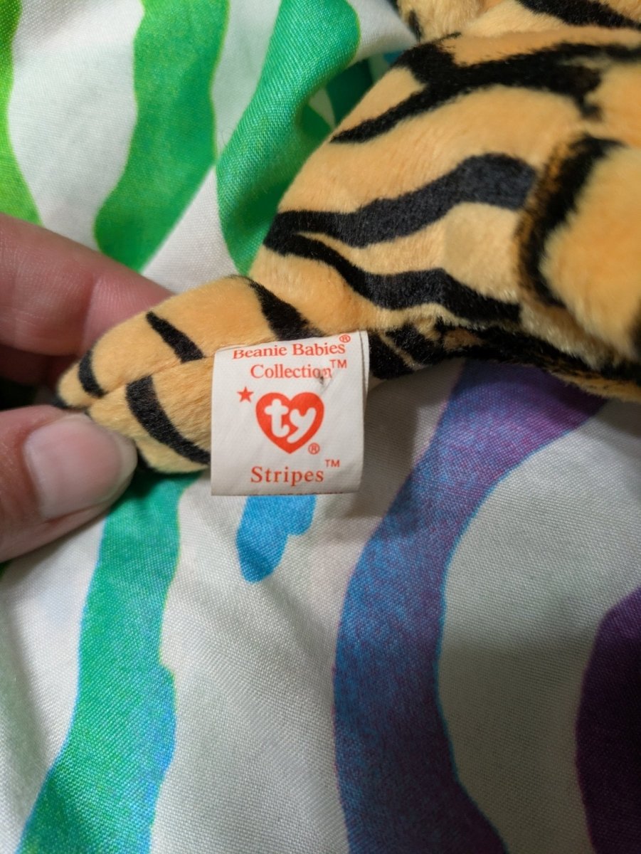 Stripes the Tiger Ty Beanie Baby 1995 Bean Plush - Plushies - ThrowbackBuys - Furby Queen