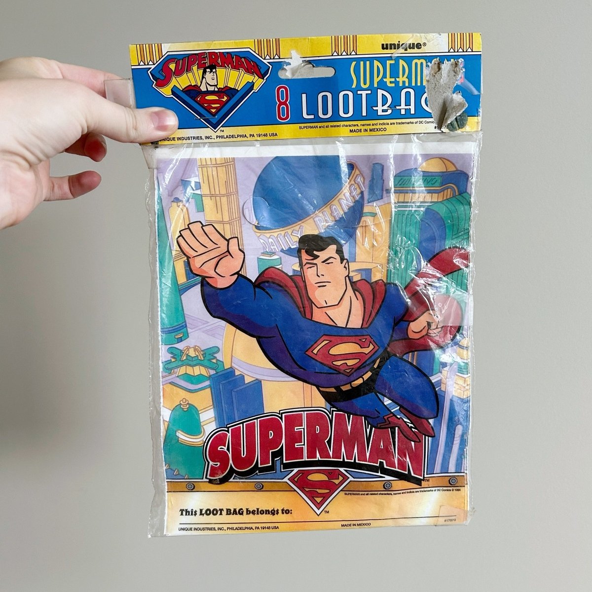 Superman 8 Loot Birthday Party Bags 1996 - Party Favors - ThrowbackBuys - NostalgicEpisodes