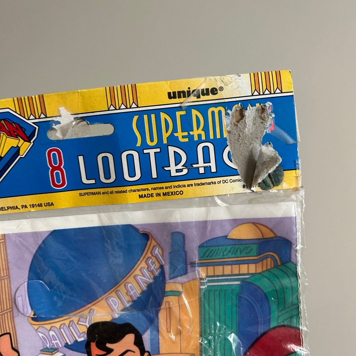 Superman 8 Loot Birthday Party Bags 1996 - Party Favors - ThrowbackBuys - NostalgicEpisodes