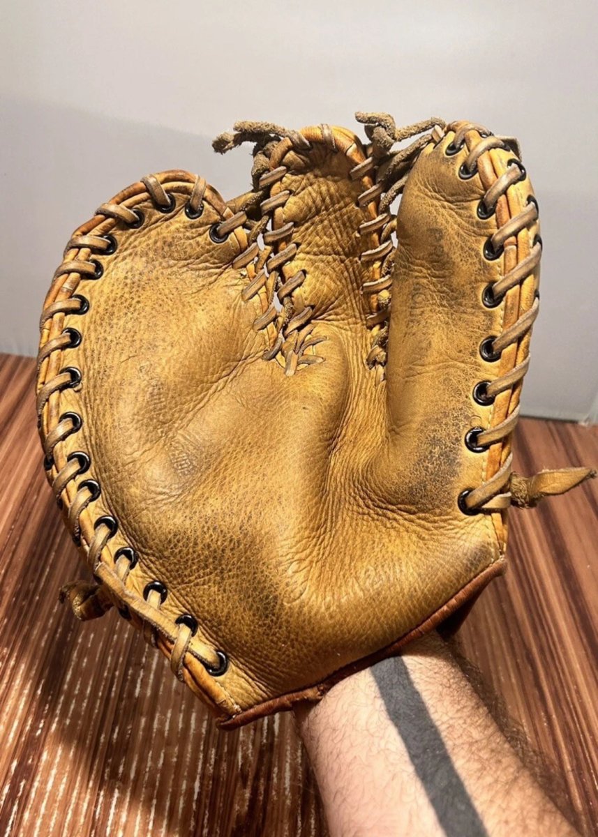 Thalco Deep Pocket Brown Leather Baseball Glove Vintage RARE Made In Japan - Sports Memorabilia - ThrowbackBuys - Raybar121