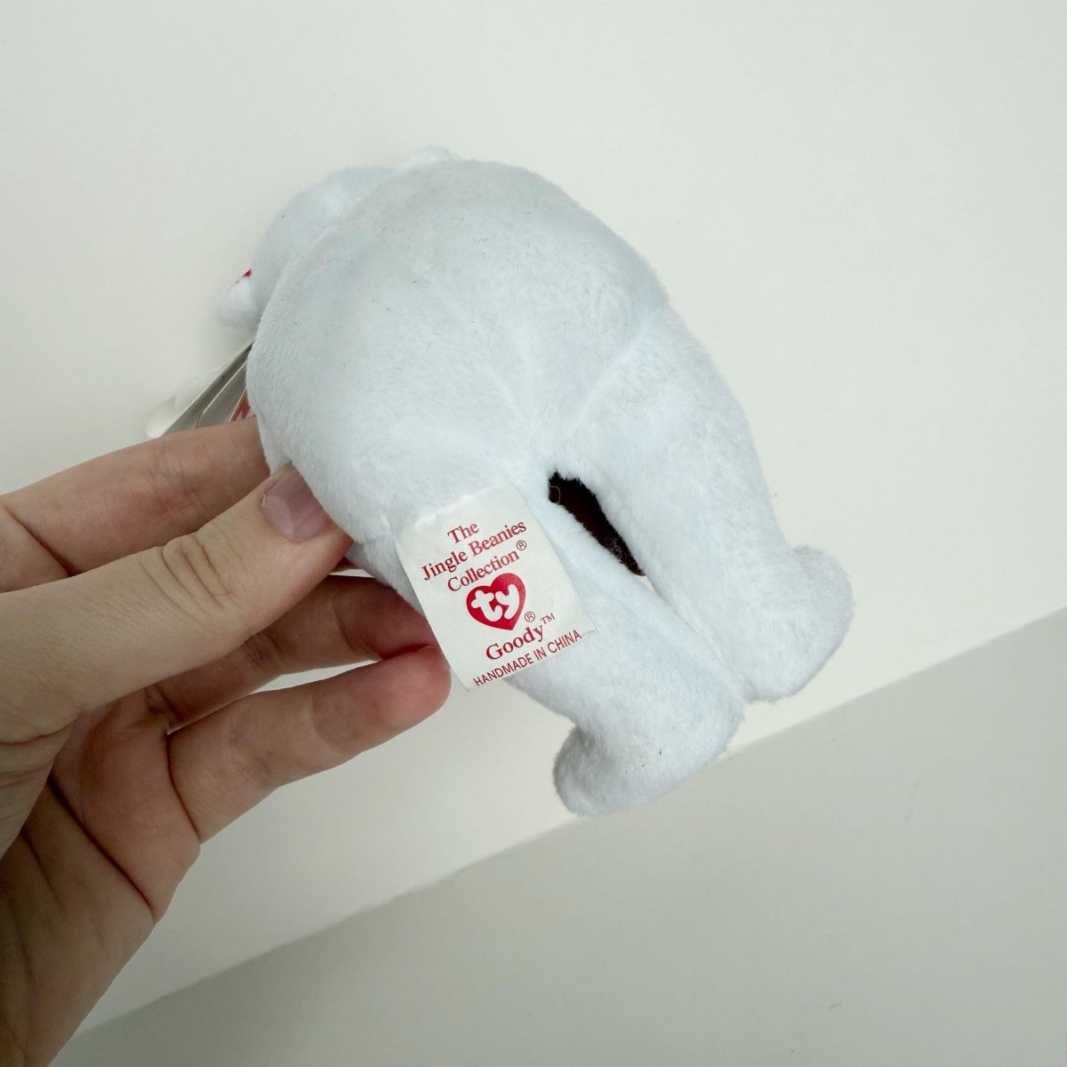 TY Jingle Beanies Goody 2005 Beanie Baby Ornament - Stuffed Animals & Plushies - ThrowbackBuys - NostalgicEpisodes