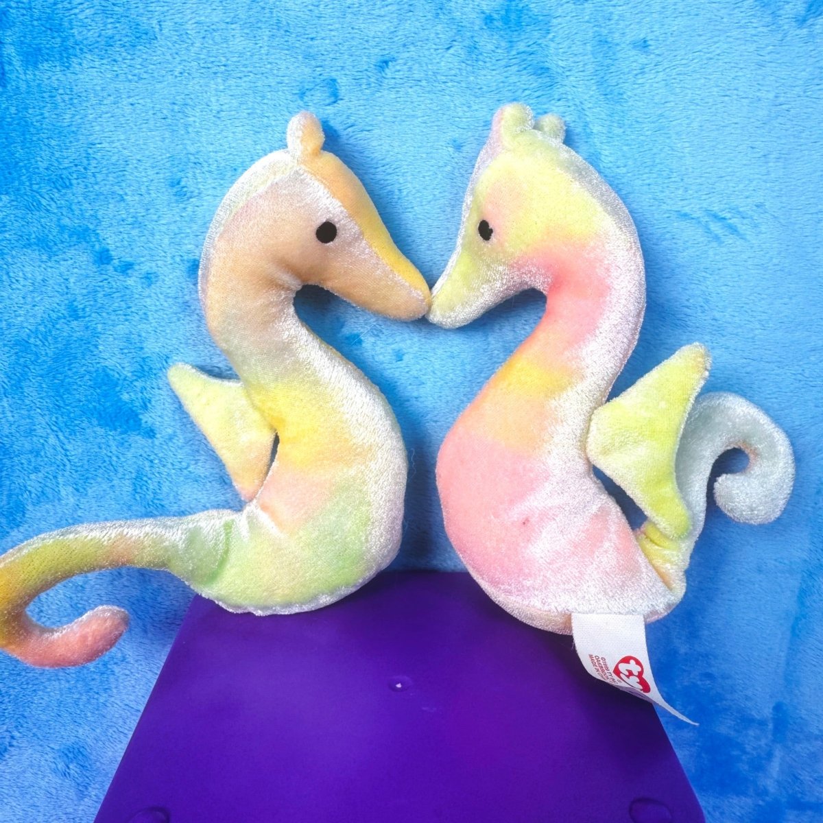 Ty Teenie Beanie Babies - Set of Rainbow Seahorses - Plushies - ThrowbackBuys -Starbunnyvintage