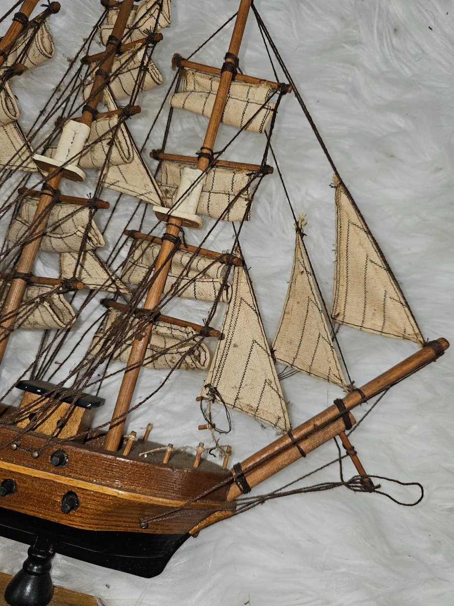 Vintage 13X13" Replica Of Mayflower 1620 Dutch Cargo Ship Warship Model - Action Figures & Collectibles - ThrowbackBuys - The Thrifty Gypsyy Shop
