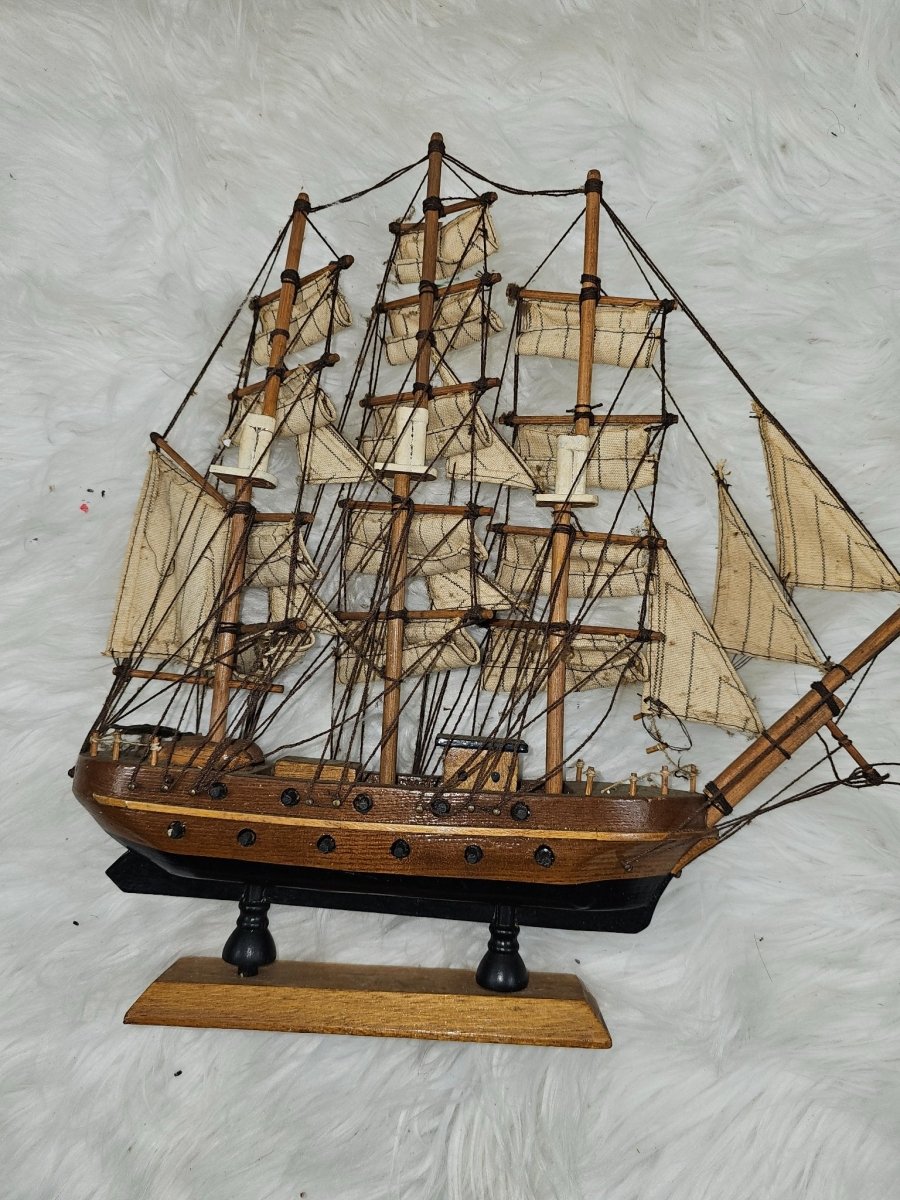 Vintage 13X13" Replica Of Mayflower 1620 Dutch Cargo Ship Warship Model - Action Figures & Collectibles - ThrowbackBuys - The Thrifty Gypsyy Shop