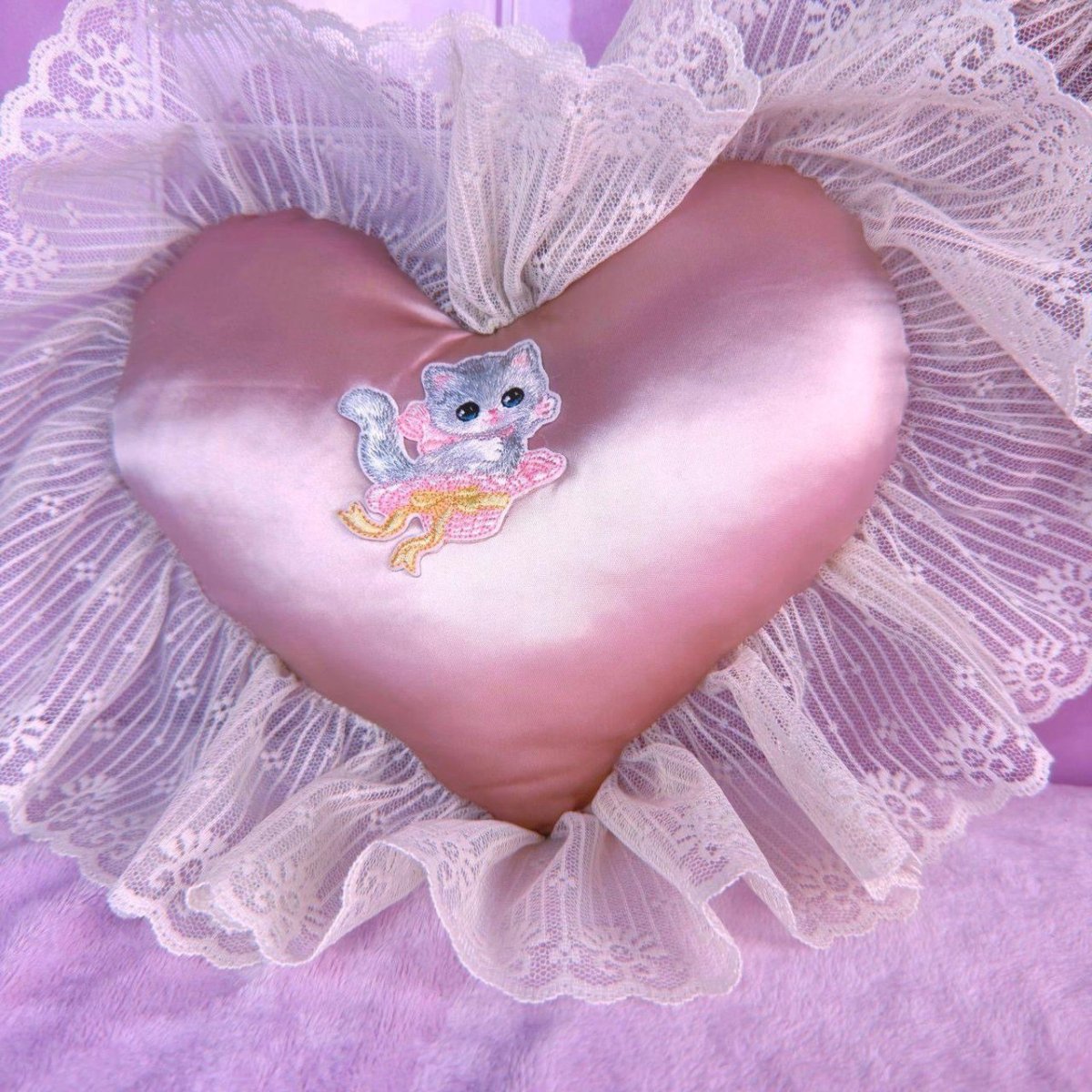 Vintage 1980s Lace and Satin Pillow Set - Pink Wall Hanging - Decor - ThrowbackBuys - Starbunnyvintage