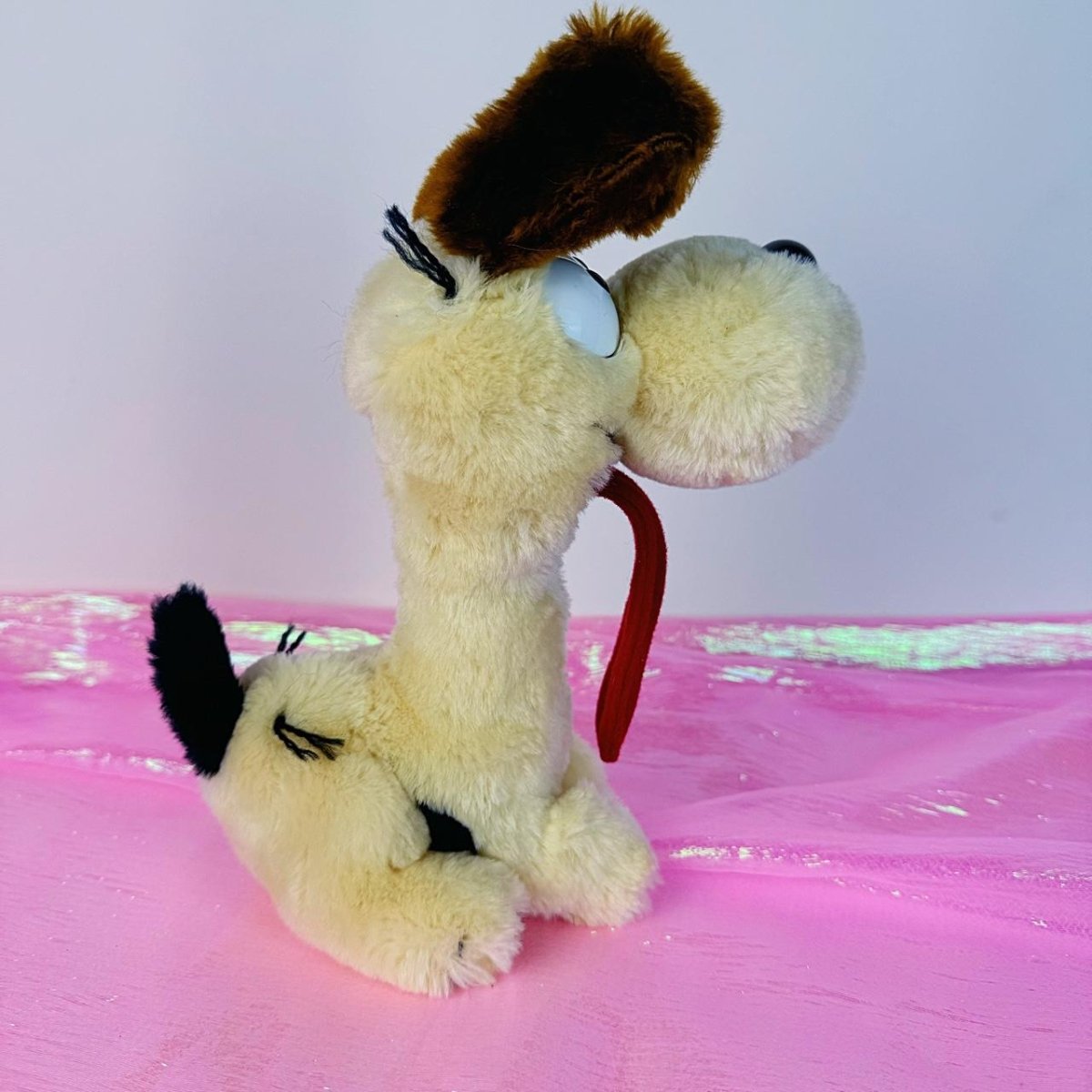 Vintage 1983 Odie Plush – Garfield & Friends Stuffed Toy - Collectible Toys - ThrowbackBuys - Starbunnyvintage