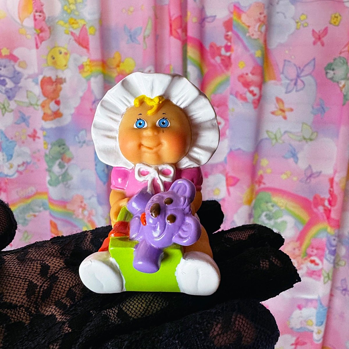 Vintage 1992 Cabbage Patch Kids PVC Figure - CPK Toy - Action Figures & Collectibles - ThrowbackBuys -Starbunnyvintage