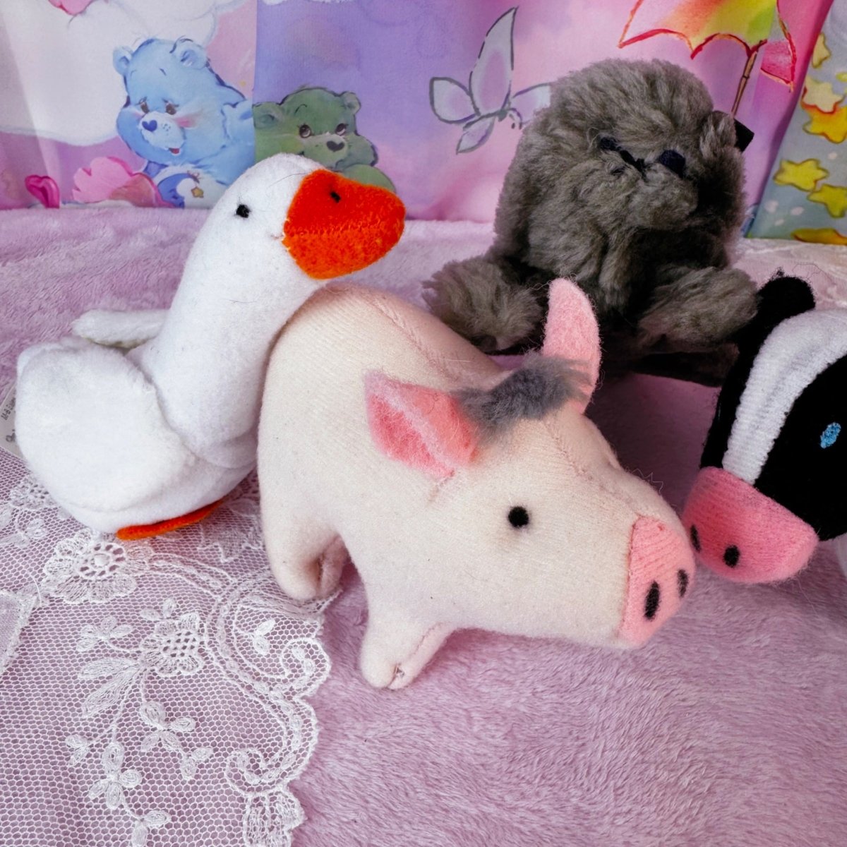 Vintage 1995 Babe Movie Toys - McDonalds Happy Meal Toy Set - Plushies - ThrowbackBuys - Starbunnyvintage