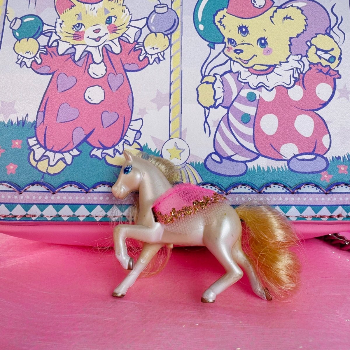 Vintage 1999 Barbie Rainbow Horse Replacement Part – Sprinkles the Fairy Pony - Collectible Toys - ThrowbackBuys - Starbunnyvintage