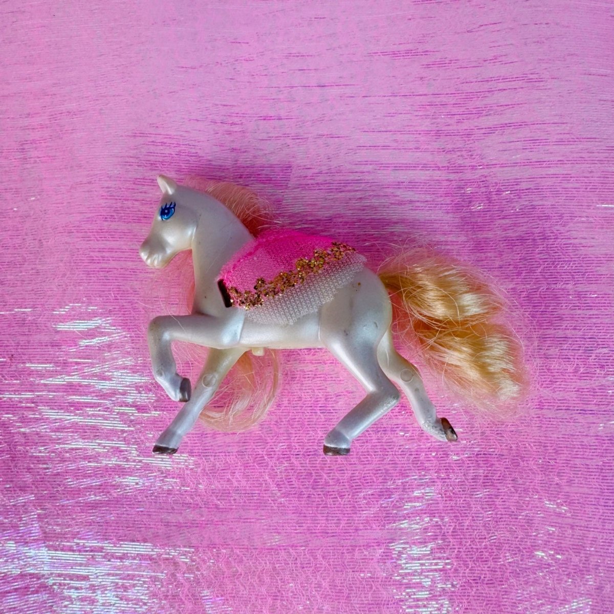 Vintage 1999 Barbie Rainbow Horse Replacement Part – Sprinkles the Fairy Pony - Collectible Toys - ThrowbackBuys - Starbunnyvintage