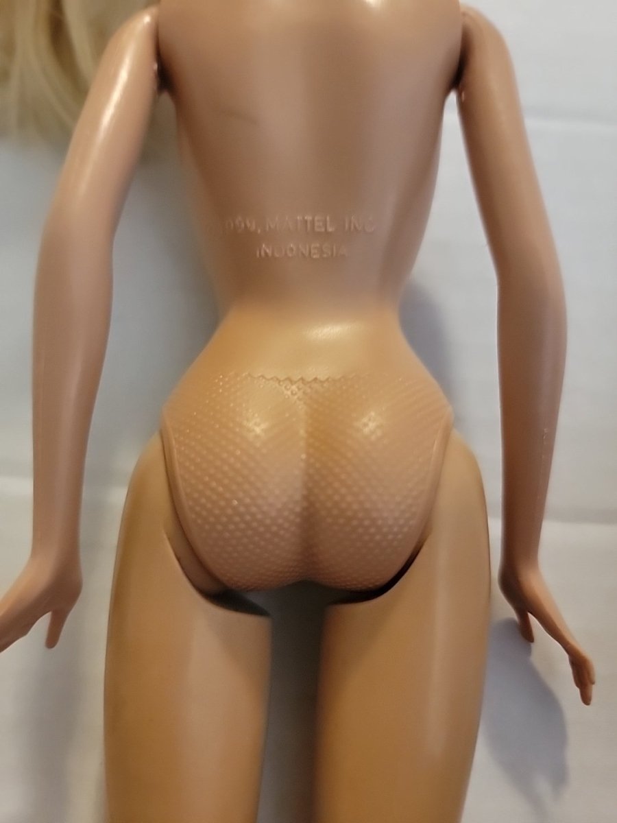 Vintage 1999 Mattel Blonde Hair Brown Eyes Barbie Doll - Dolls - ThrowbackBuys - Amanda's Awesome Finds