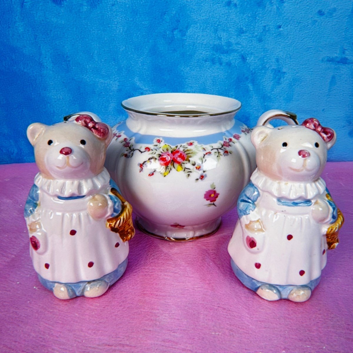 Vintage 90s Ceramic Kitchenware: Salt Shakers, Sugar Bowl - Decor - ThrowbackBuys -Starbunnyvintage