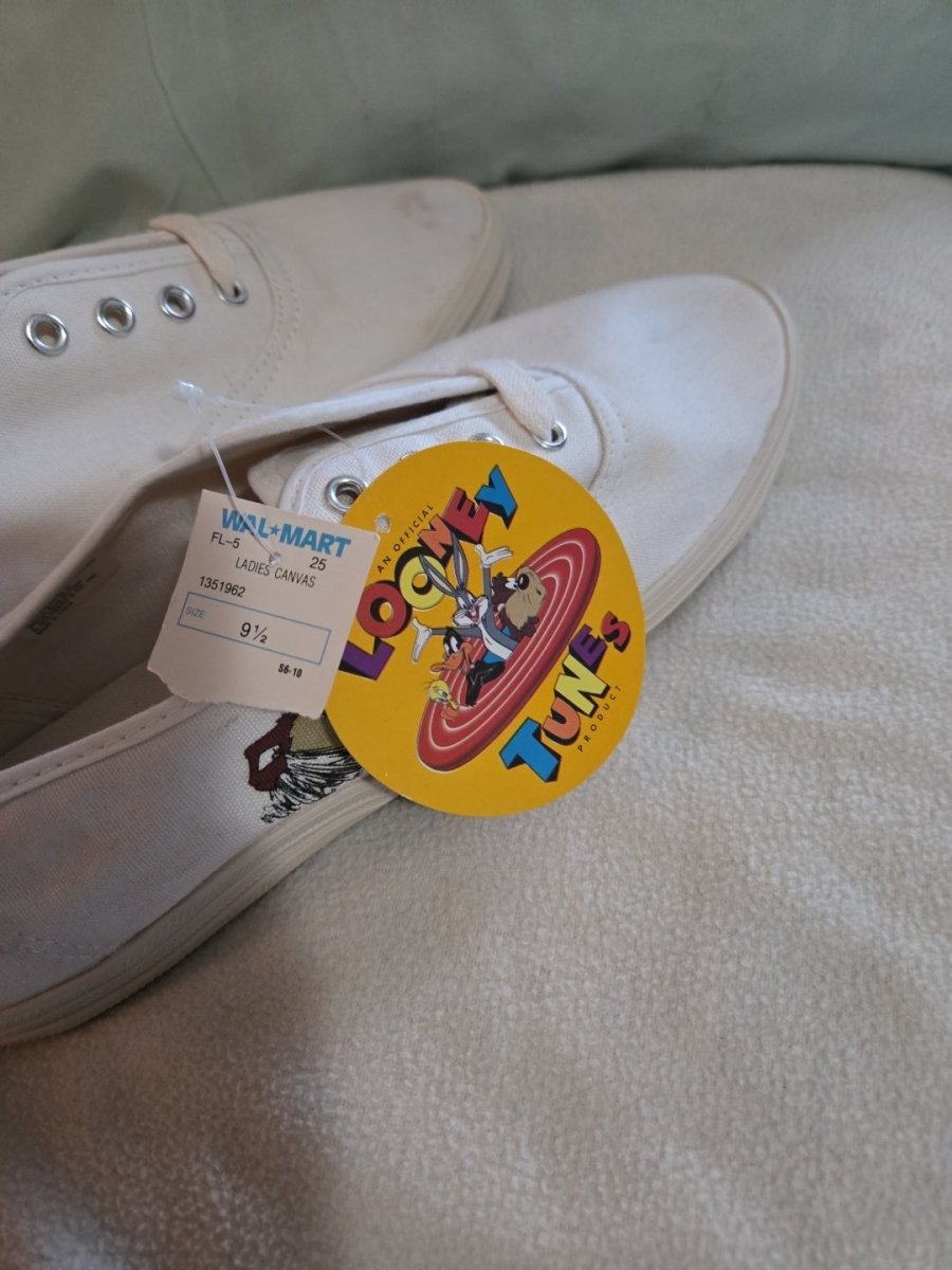 Vintage 90s Looney Tunes Taz NWT Shoes Womens Size 9.5 - Please Read Description - Accessories - ThrowbackBuys - Amanda's Awesome Finds