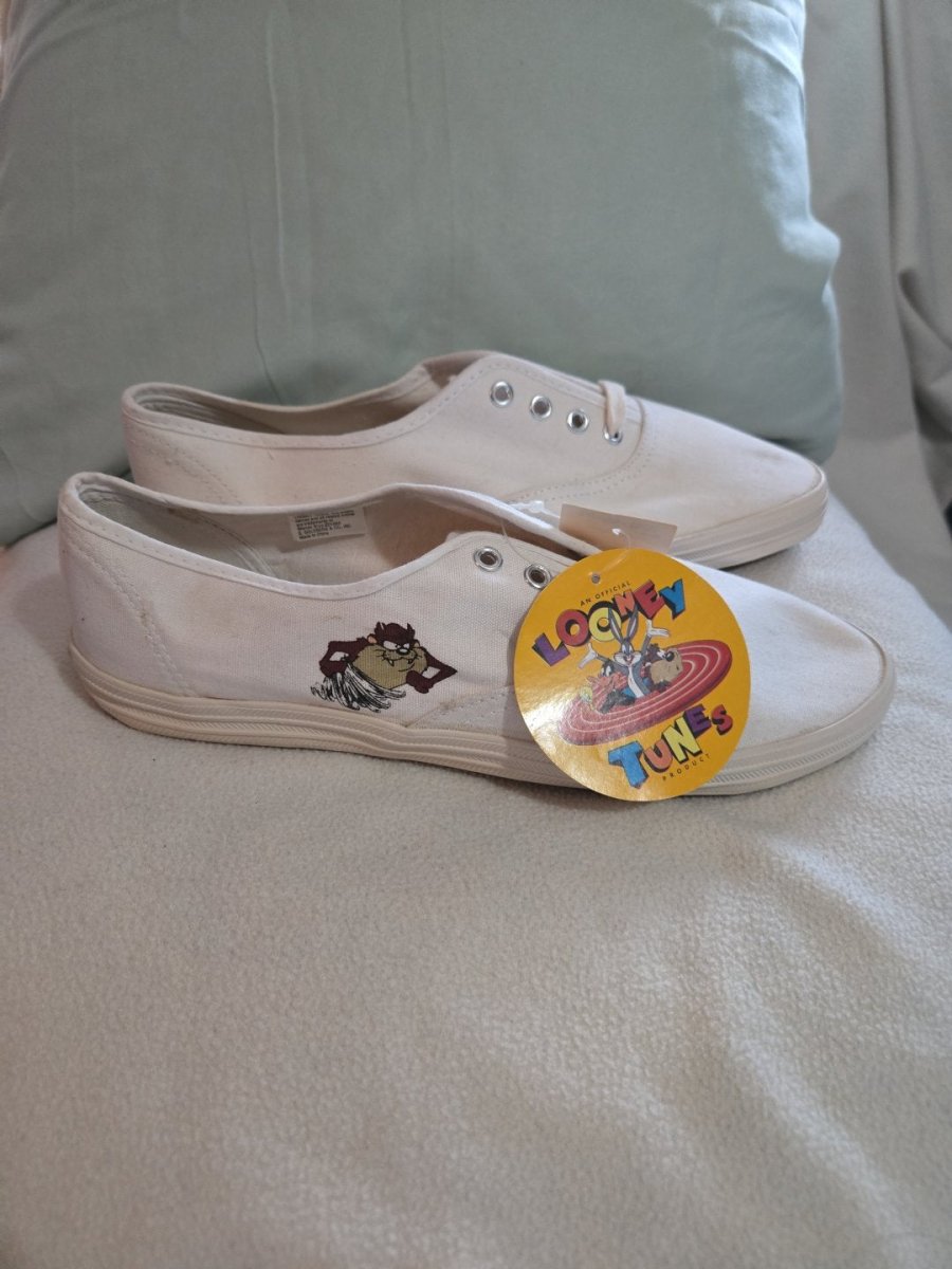 Vintage 90s Looney Tunes Taz NWT Shoes Womens Size 9.5 - Please Read Description - Accessories - ThrowbackBuys - Amanda's Awesome Finds