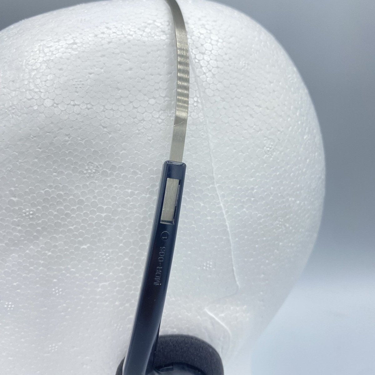 Vintage - Genuine Sony Walkman MDR - 005 Headphones Walkman Vintage - Black - Headphones - ThrowbackBuys - WalkmanDude