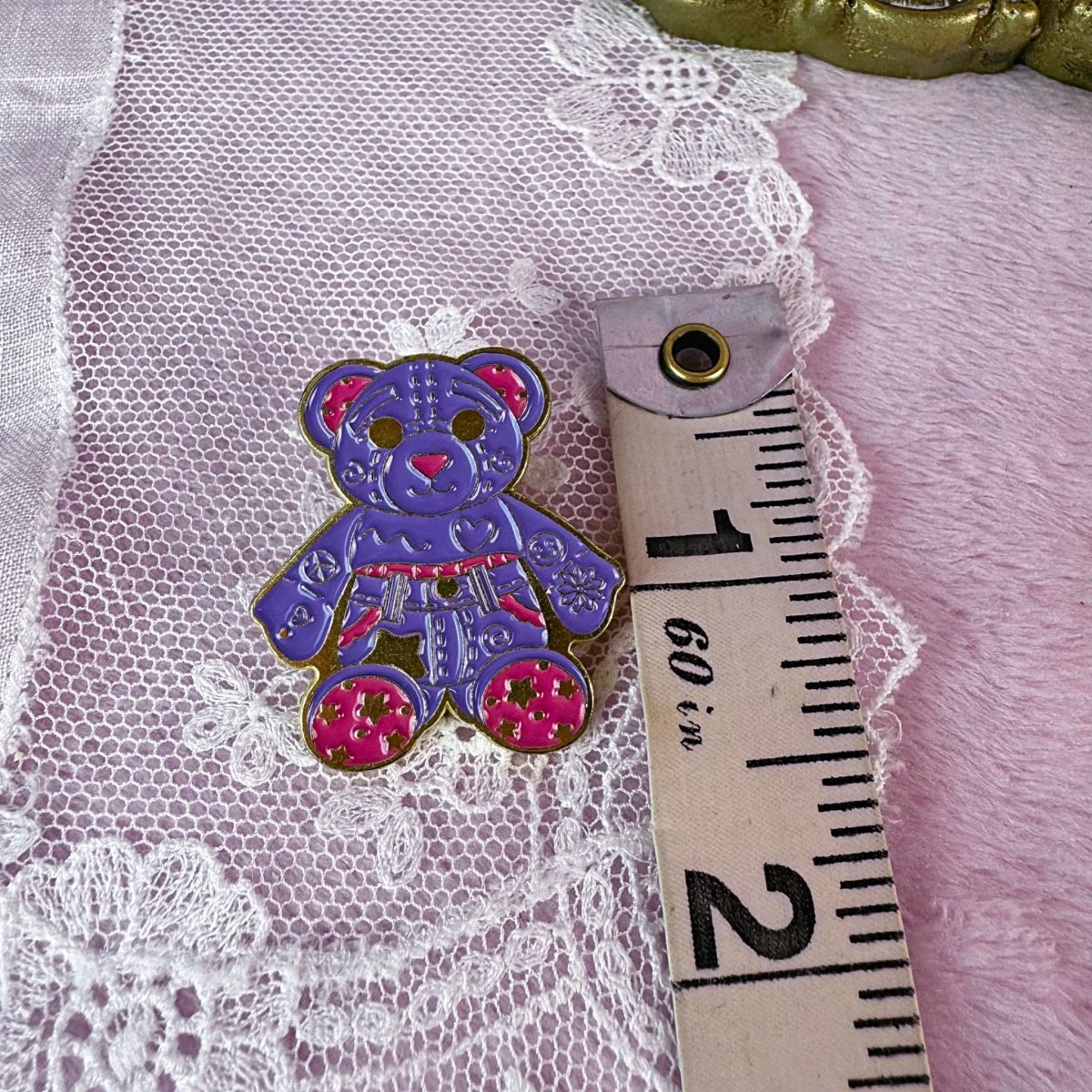 Vintage Inspired 90s Doodle Bear Enamel Pin - Pins - ThrowbackBuys - Starbunnyvintage
