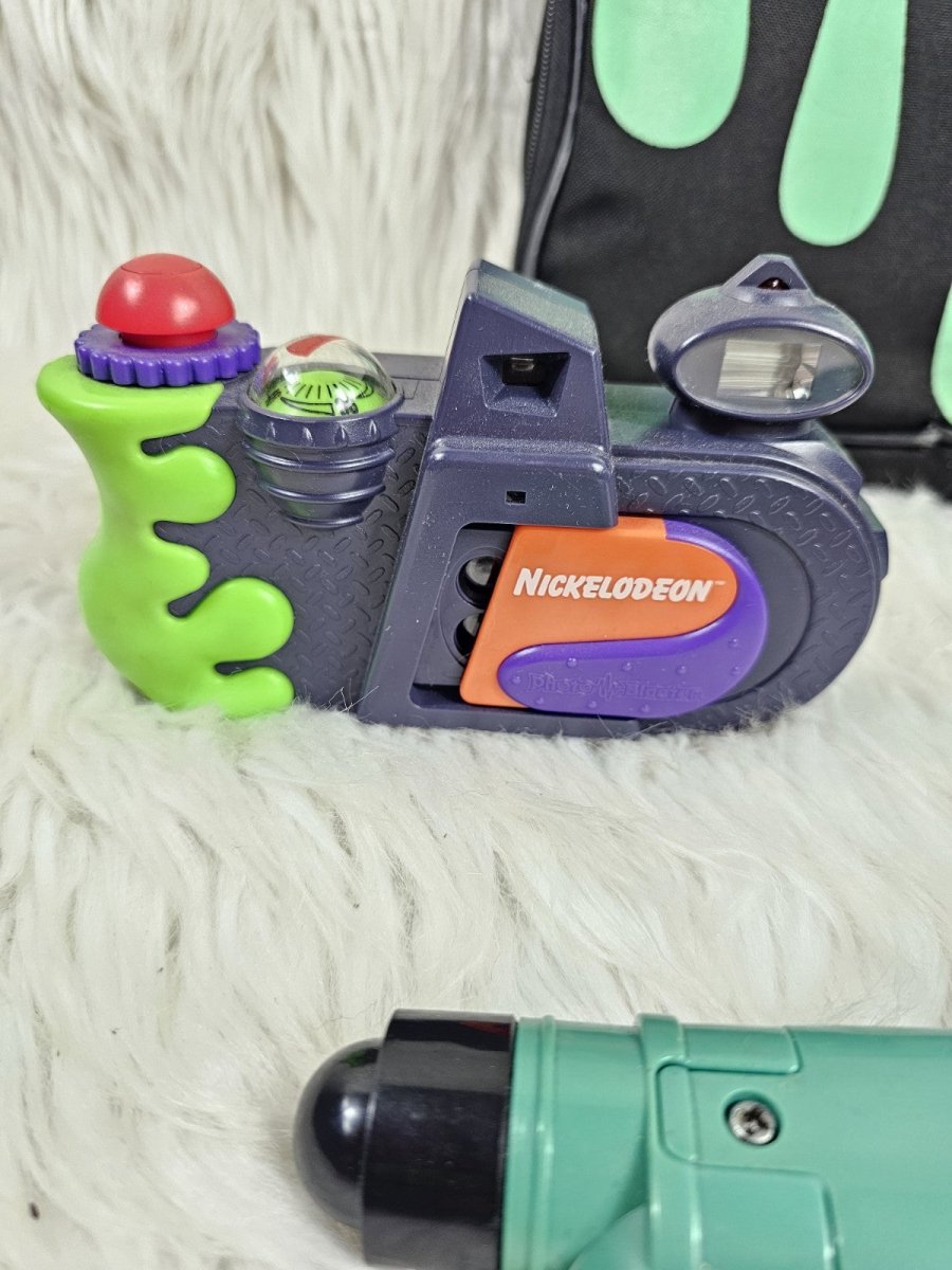 Vintage - Nickelodeon Bundle: Photo Blaster Camera, Slime Lunchbox, Lazer Light, and Flash Screen - RARE - Collectible Toys - ThrowbackBuys - The Thrifty Gypsyy Shop