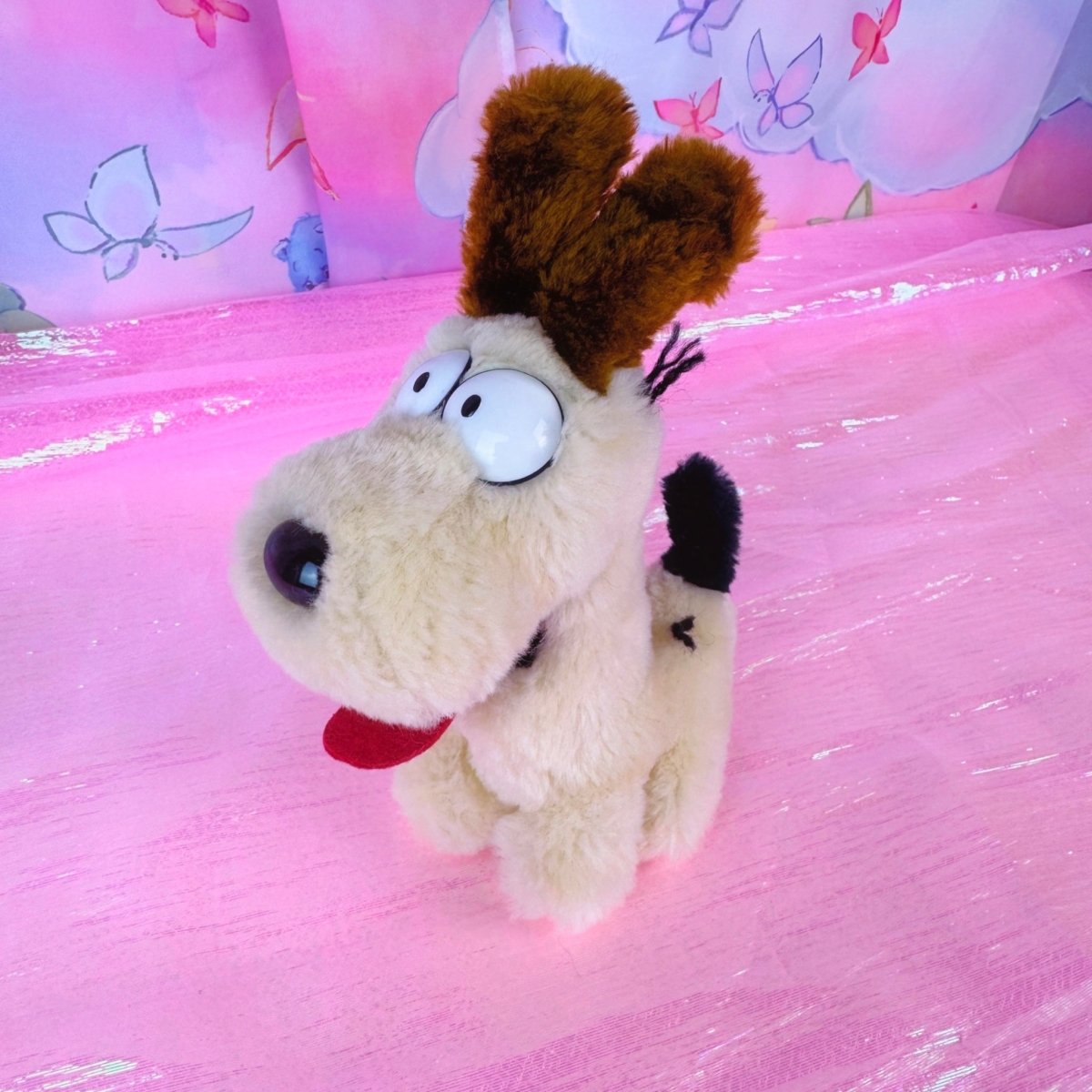 Vintage Odie Garfield Plush 1980s Stuffed Animal - Collectible Toys - ThrowbackBuys - Starbunnyvintage