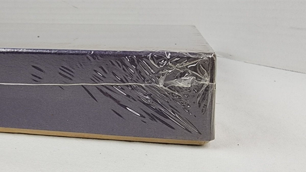 Vintage - Treasures of the Smithsonian The Game, Board Game W/ Joe Louis Pic - Board Games - ThrowbackBuys - ResellerDoor