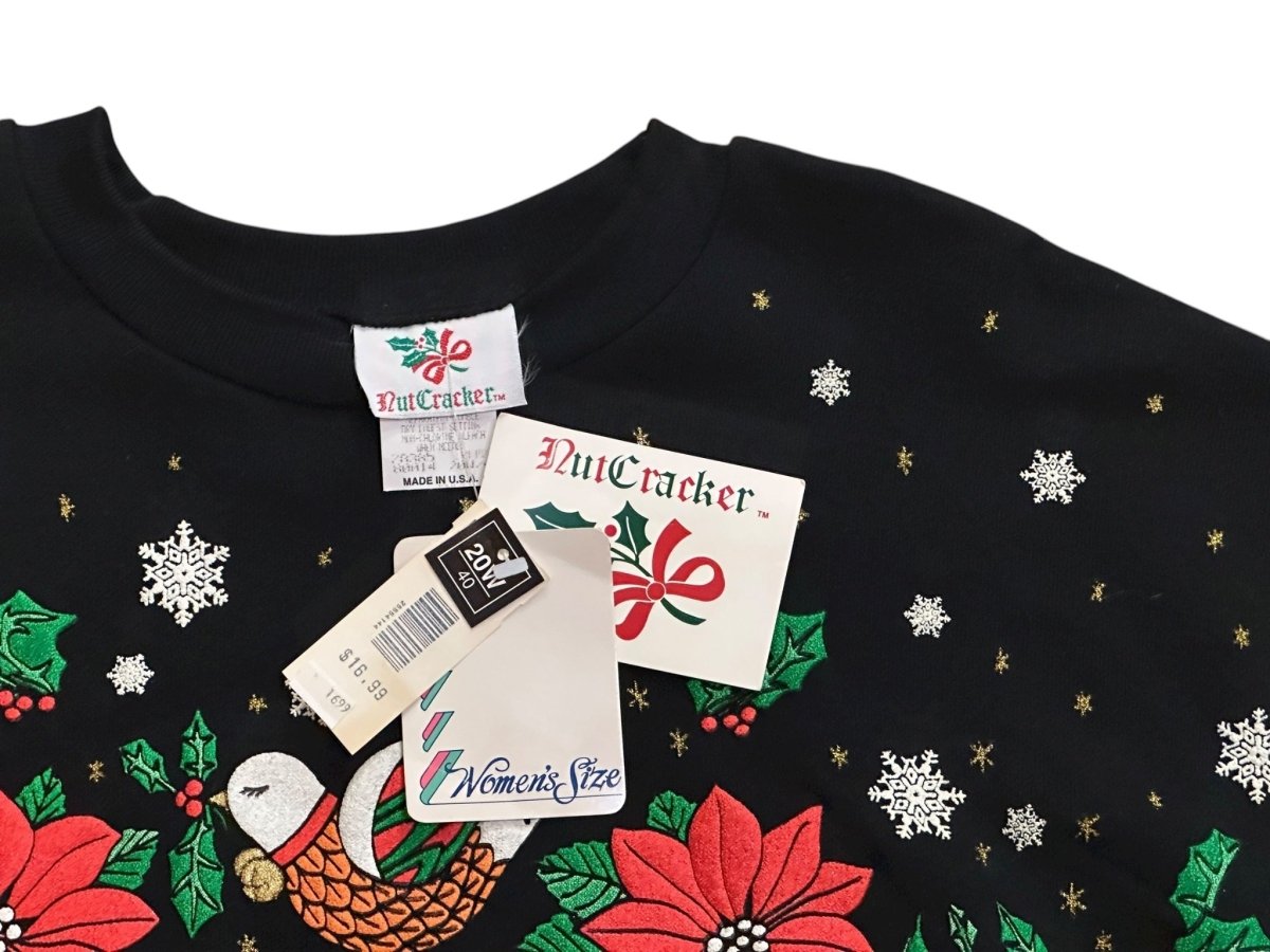 Vintage Women’s 20W Nutcracker Black Christmas Seasons Greetings Sweatshirt USA - Sweatshirts - ThrowbackBuys - Abunnysvintageco