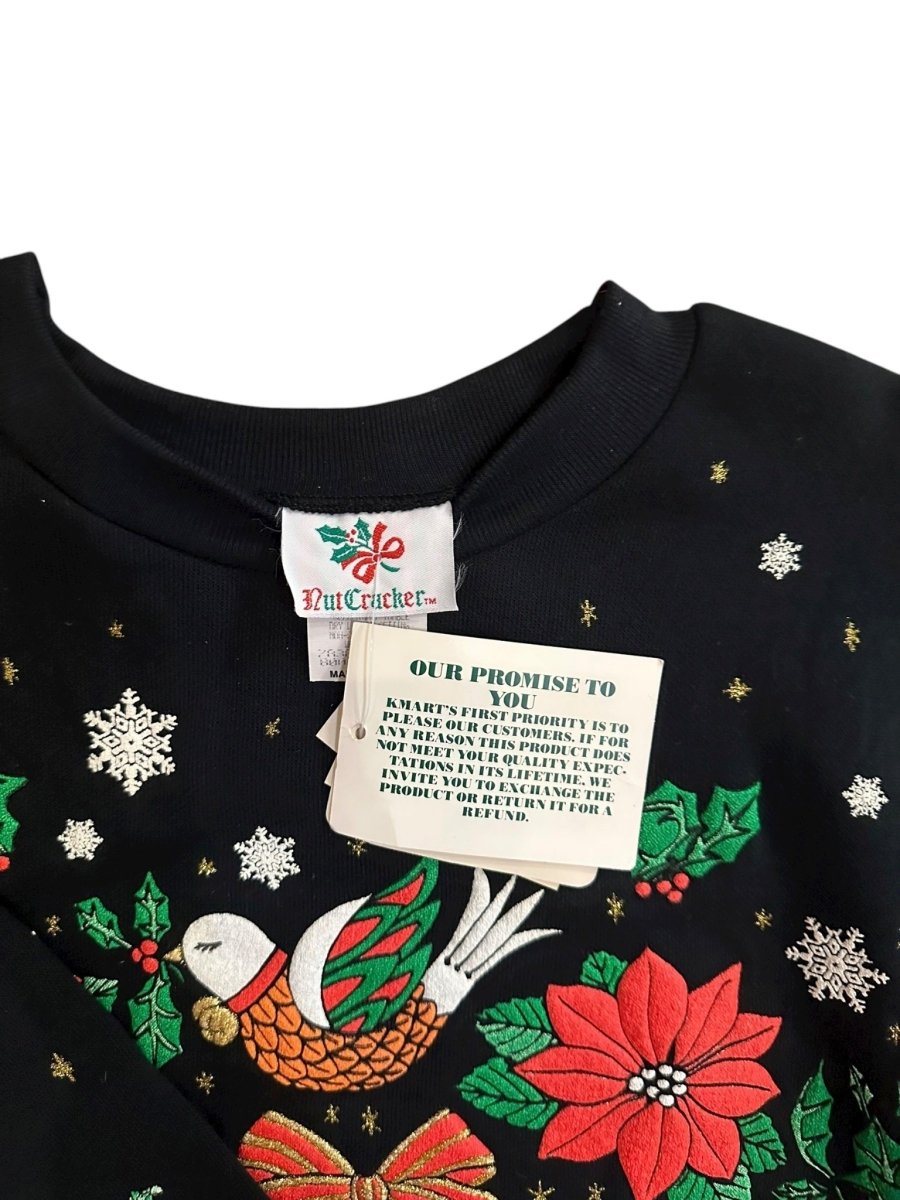 Vintage Women’s 20W Nutcracker Black Christmas Seasons Greetings Sweatshirt USA - Sweatshirts - ThrowbackBuys - Abunnysvintageco