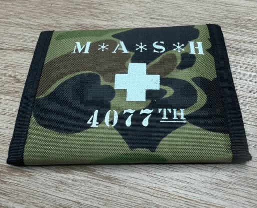 Vtg 80s MASH 4077th Bifold Nylon Wallet Green Camo Graphic TV Promo Hook Loop - ThrowbackBuys - Northwesttraders