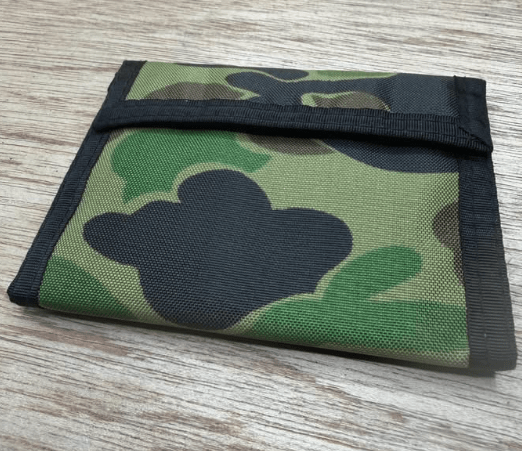 Vtg 80s MASH 4077th Bifold Nylon Wallet Green Camo Graphic TV Promo Hook Loop - ThrowbackBuys - Northwesttraders