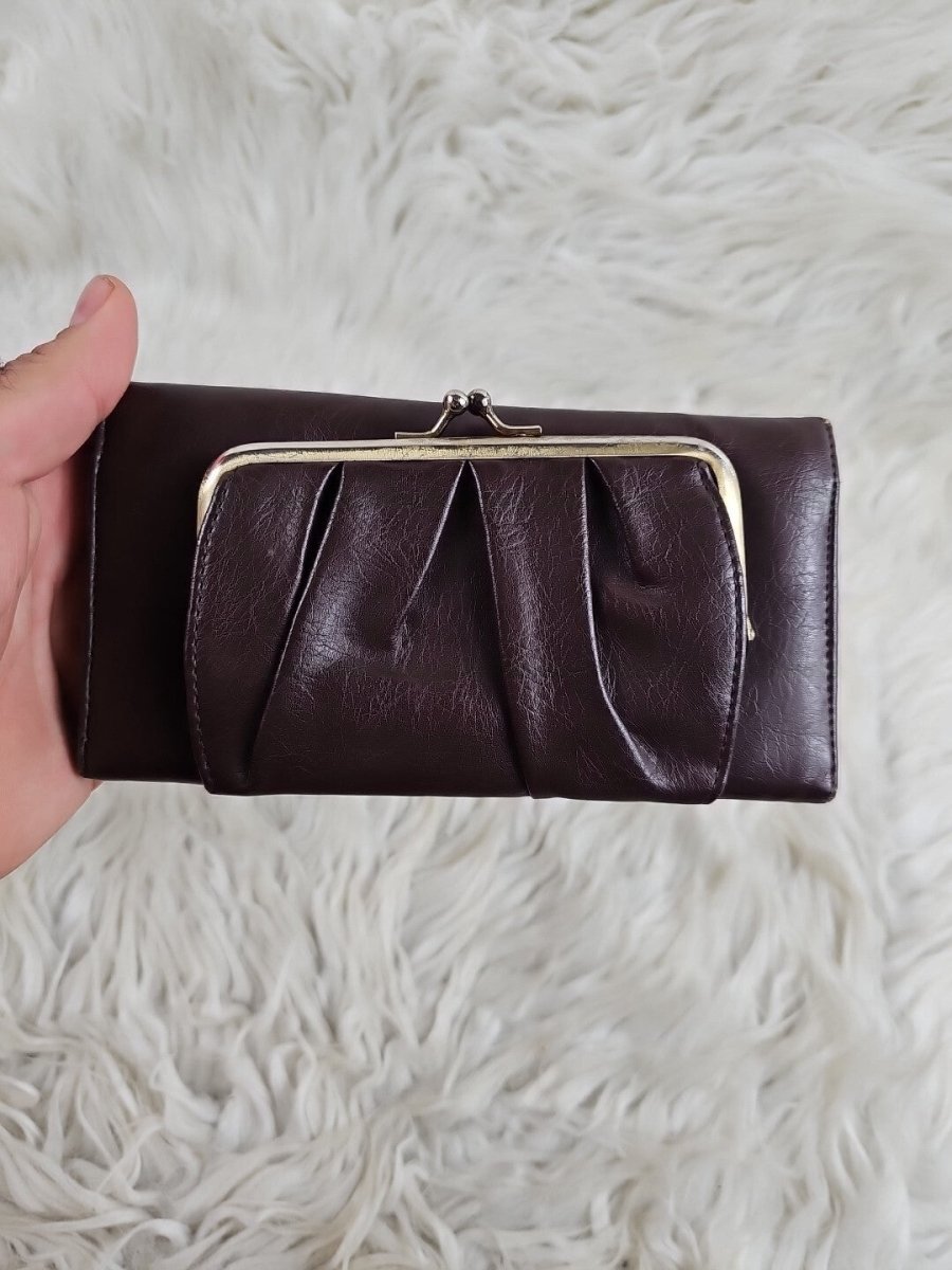 Y2K - Volcom Stone Age Brown Genuine Leather Wallet w/ Change Pocket - RARE - Wallets - ThrowbackBuys - The Thrifty Gypsyy Shop